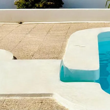 Canaryislandshost L Sol Tias